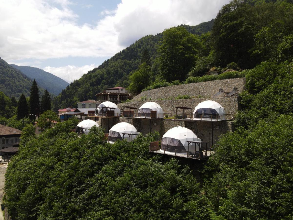 ホテル Kaledome Orman Evleri Çamlıhemşin エクステリア 写真