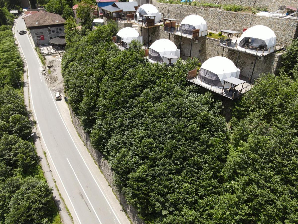 ホテル Kaledome Orman Evleri Çamlıhemşin エクステリア 写真